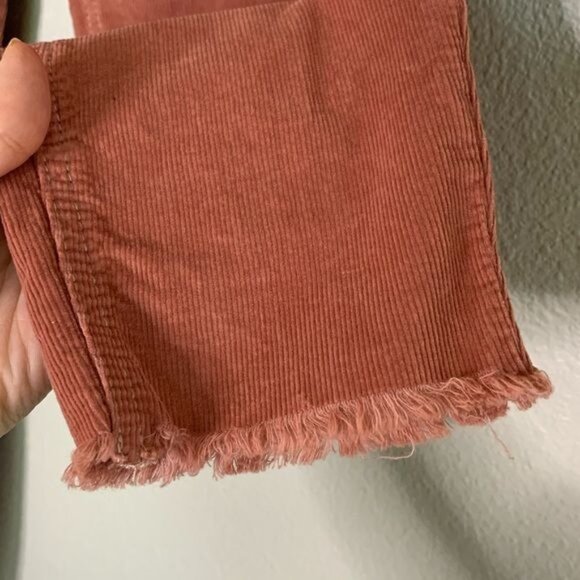 Free People High Rise Skinny Cords Size 25 Frayed Hem Pink Modern Mauve New - Picture 4 of 7